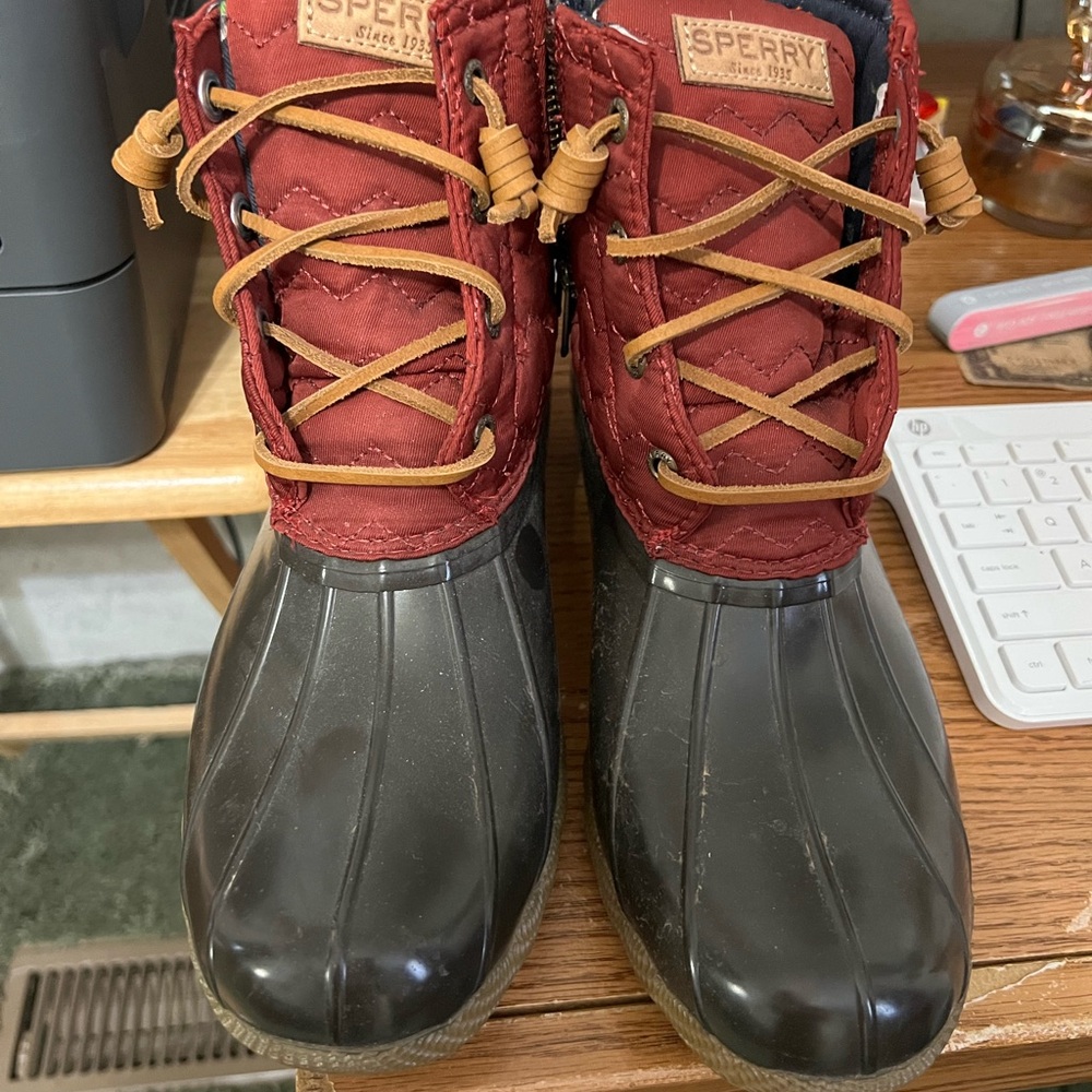 Sperry Quilted Burgundy and Black Boots